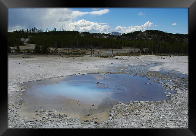 Pearl blue hot pool, Yellowstone Framed Print by Claudio Del Luongo