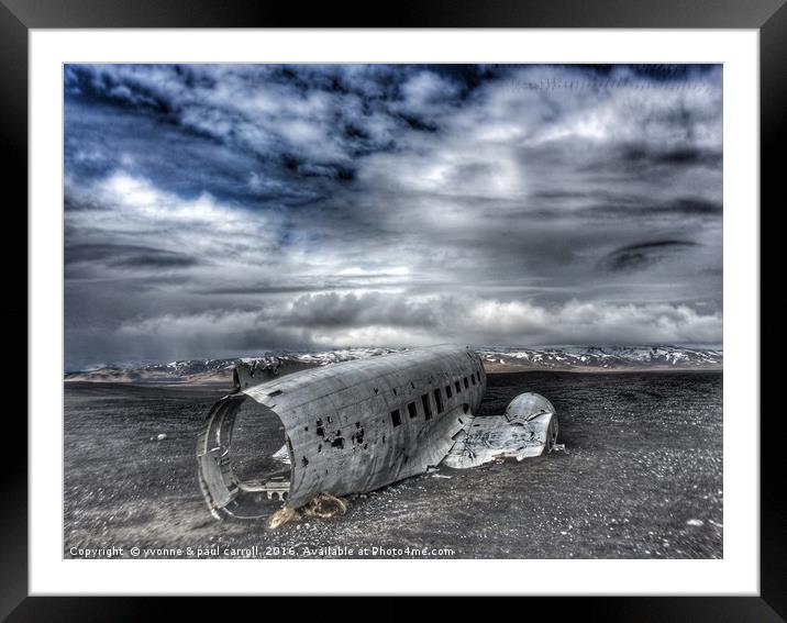 Plane crash wreckage, near Vik, Iceland Framed Mounted Print by yvonne & paul carroll