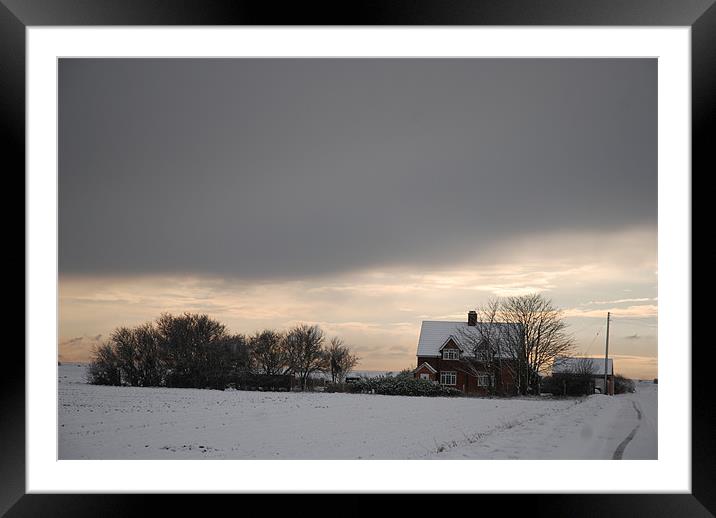 calm before the storm Framed Mounted Print by Lynne Easton