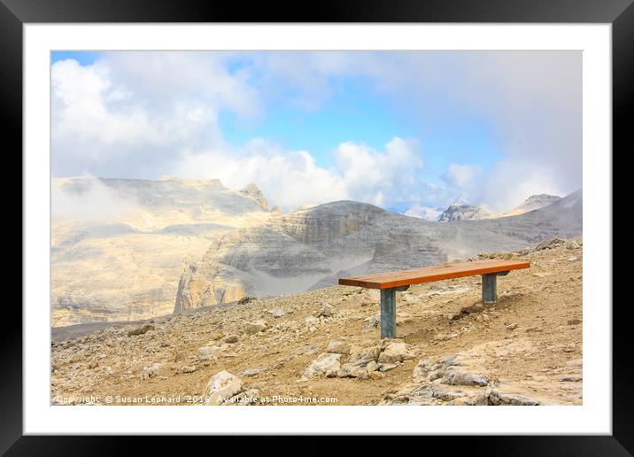 Lone Bench Framed Mounted Print by Susan Leonard