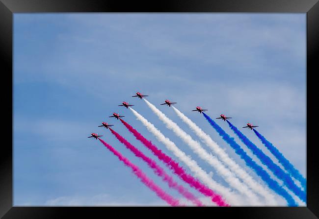  Red Arrows  Framed Print by Phil Robinson