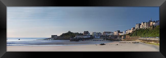 Panoramic of Tenby Framed Print by Simon West