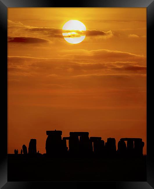 Stonehenge Sunset Solstice Framed Print by Simon West