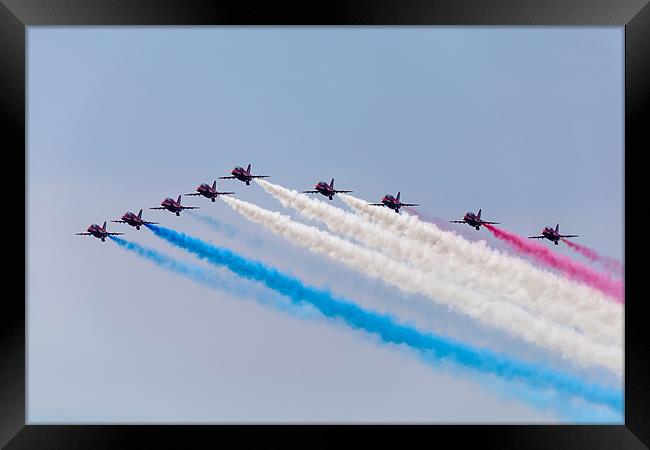 Red Arrows Display Framed Print by Simon West