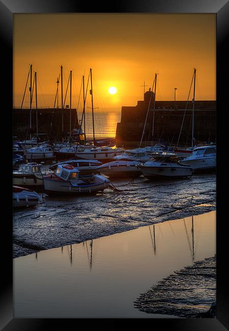 Saundersfoot Harbour at Sunrise Framed Print by Simon West