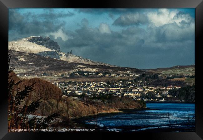 Portree and the Storr in January  Framed Print by Richard Smith