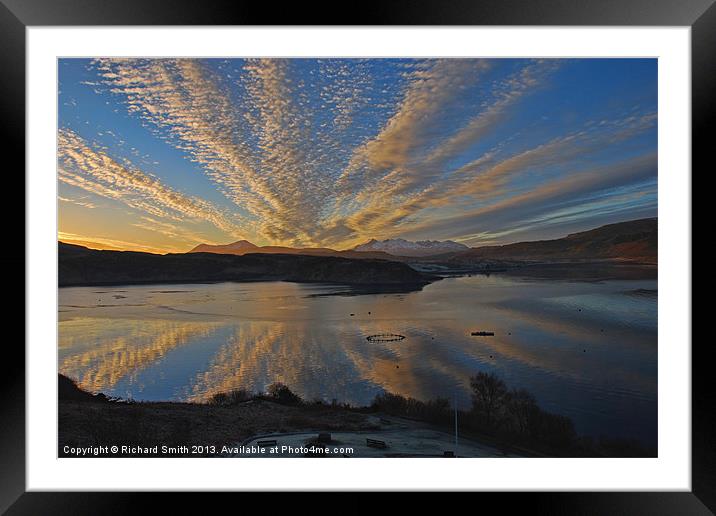 Early bands of cloud Framed Mounted Print by Richard Smith