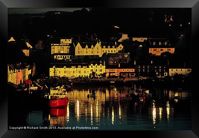 First sunlight hits Portree Framed Print by Richard Smith