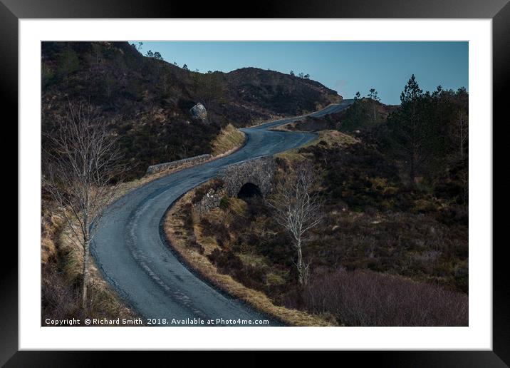 The road to Kylerhea #2  Framed Mounted Print by Richard Smith