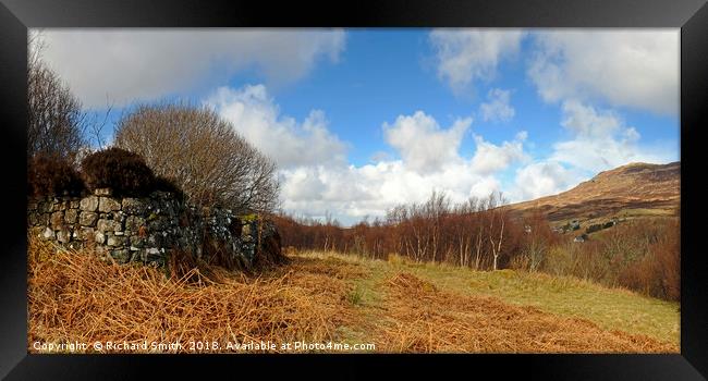 A ruined crofthouse beside the Scholars Path. Framed Print by Richard Smith