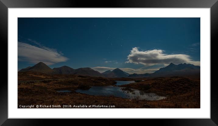 The Cuillin, glen Sligachan and the southern sky. Framed Mounted Print by Richard Smith