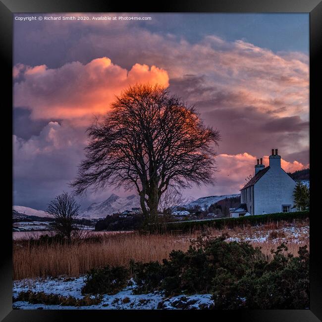 Winter sunset colour over the Cuillins Framed Print by Richard Smith