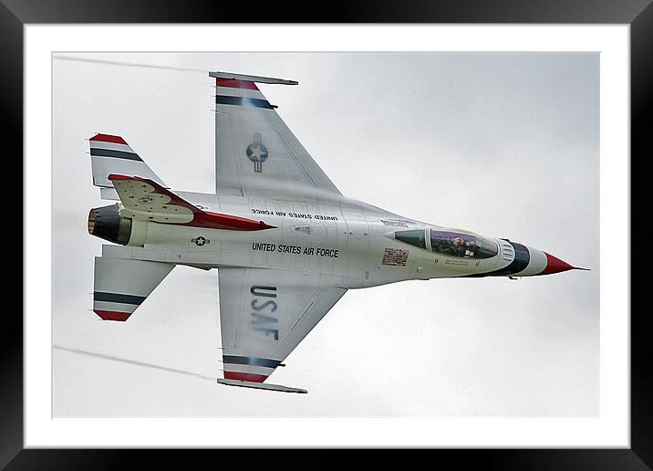 Thunderbirds F-16 topside pass Framed Mounted Print by Rachel & Martin Pics