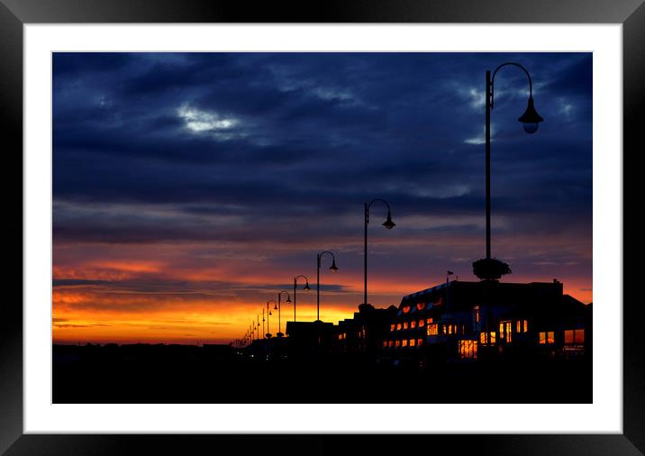 Lee on the Solent sunset Framed Mounted Print by JC studios LRPS ARPS