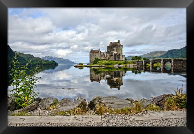 Eileen Donan on the loch another view Framed Print by JC studios LRPS ARPS