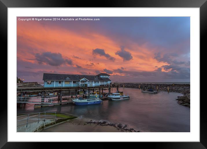 Ventnor Haven Sunset Framed Mounted Print by Wight Landscapes