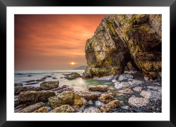 Freshwater Cliff Sunset Framed Mounted Print by Wight Landscapes