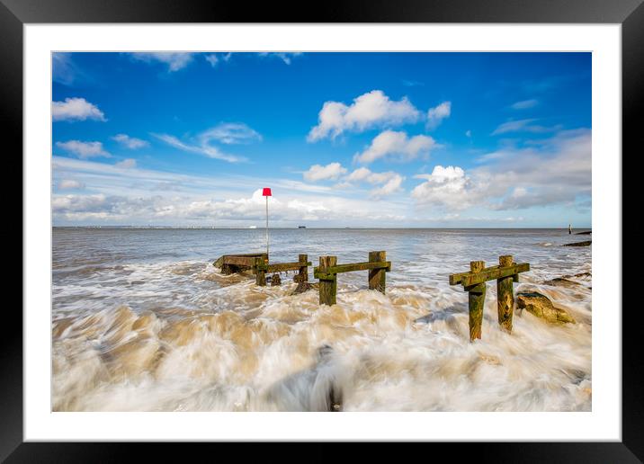 Seaview Seafront Framed Mounted Print by Wight Landscapes
