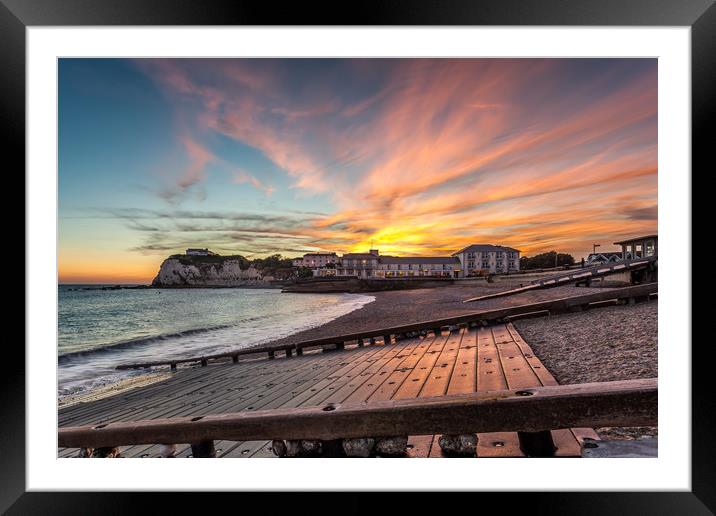  Freshwater Bay Sunset Framed Mounted Print by Wight Landscapes