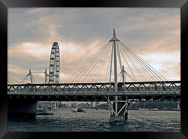 London Hungerford bridge, sepia-grey Framed Print by Jutta Klassen