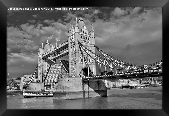  London Bridge  Black & White Framed Print by Sandra Buchanan