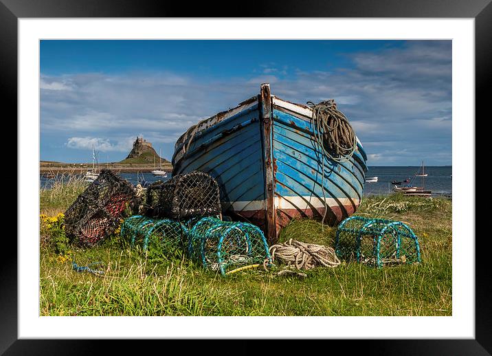 "The Magpie" on Holy Island  Framed Mounted Print by Dave Hudspeth Landscape Photography