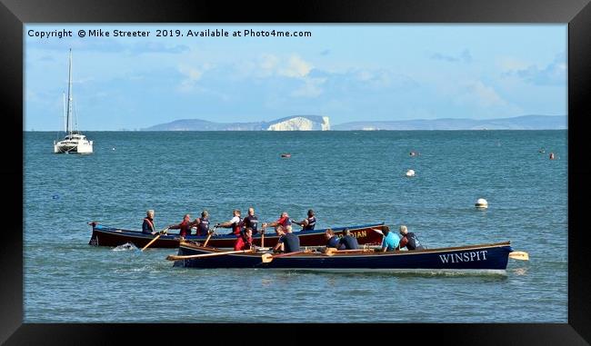 Gig racing Framed Print by Mike Streeter
