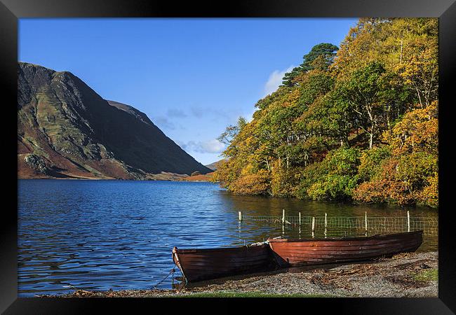  Boats moored at Crummock Water Framed Print by Ian Duffield