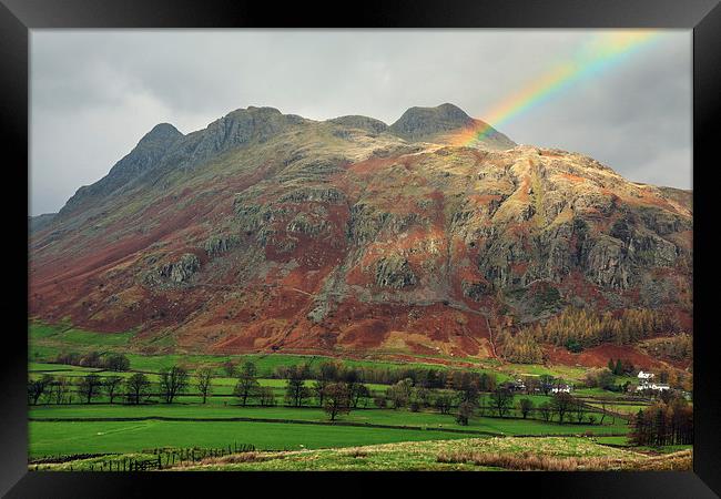  Rainbow on the Langdale Pikes Framed Print by Ian Duffield