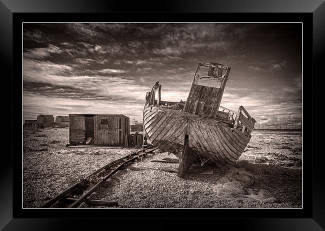 Dungeness Boat. Framed Print by Tracy Hughes