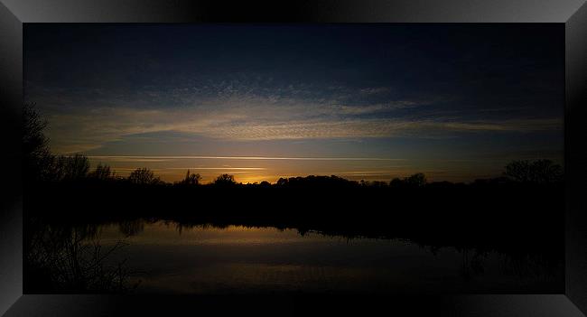  Norfolk Sunset Framed Print by Gordon Holmes