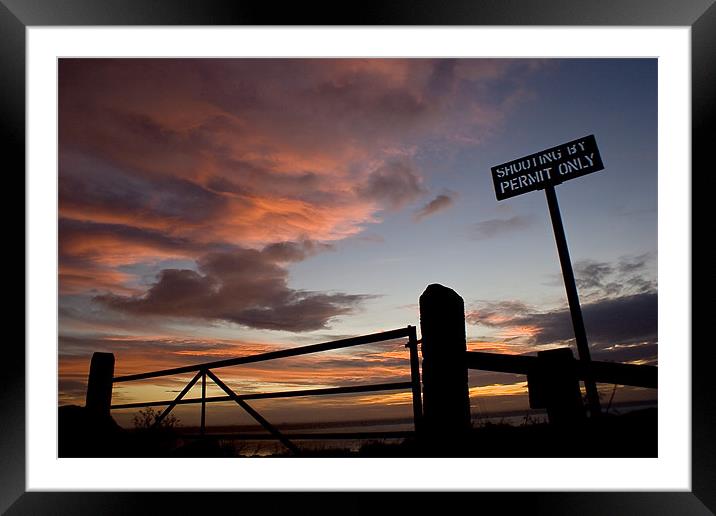Sunset over the humber Framed Mounted Print by Leon Conway