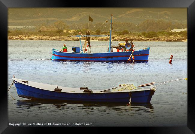 The mooring Framed Print by Lee Mullins