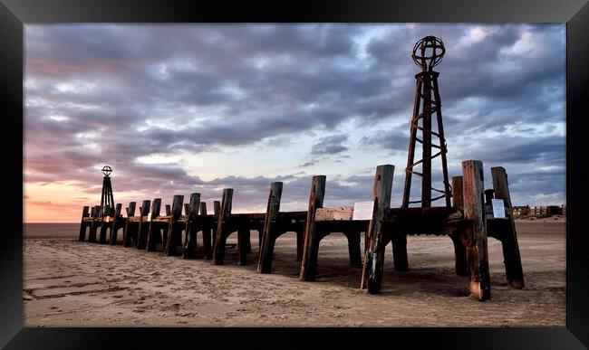 St Annes Old Pier  Framed Print by Gary Kenyon