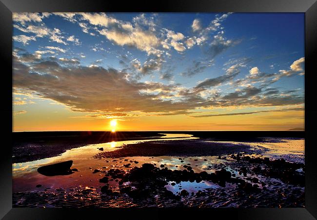 Cleveleys Beach Sunset Framed Print by Gary Kenyon