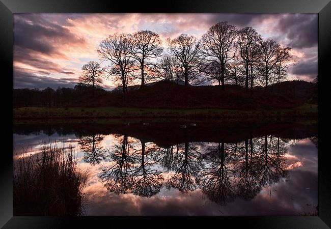  Sunset Reflections  Framed Print by Gary Kenyon