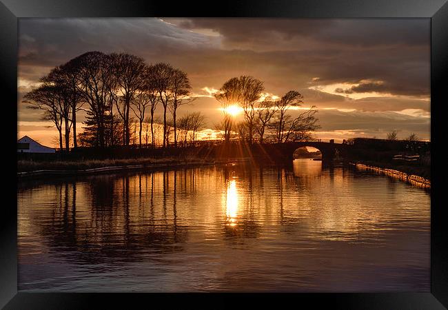 Last Light On The Lancaster Canal Framed Print by Gary Kenyon