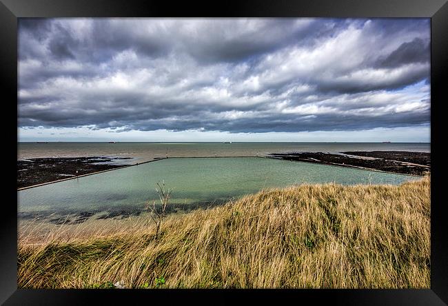 View from the cliff top Framed Print by Thanet Photos
