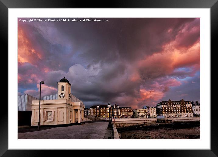 Burning sky Framed Mounted Print by Thanet Photos