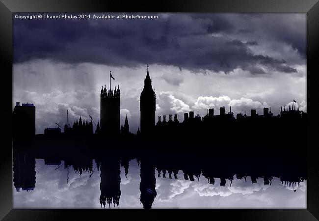  London Skyline silhouette  Framed Print by Thanet Photos