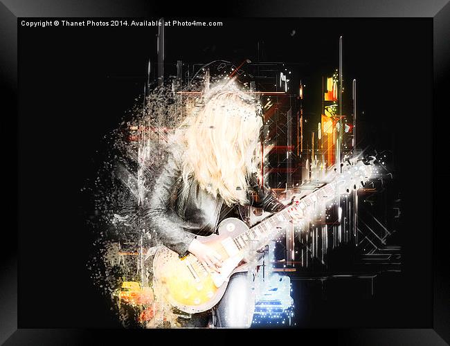  Guitarist  Framed Print by Thanet Photos