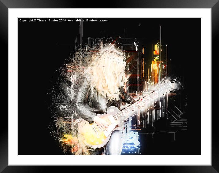  Guitarist  Framed Mounted Print by Thanet Photos
