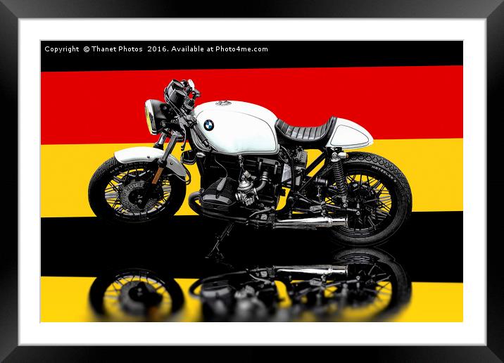 BMW R65 Framed Mounted Print by Thanet Photos
