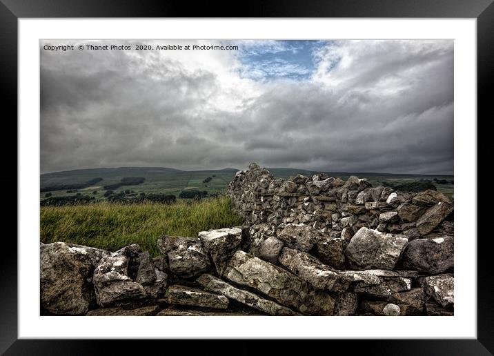 Askrigg Framed Mounted Print by Thanet Photos