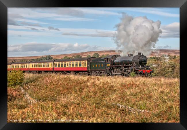 LNER Class B1 Number 1264 Steam Locomotive Framed Print by Steve H Clark