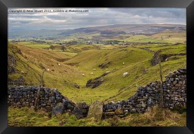 Hill walking around Horton in Ribblesdale in the Yorkshire Dales Framed Print by Peter Stuart
