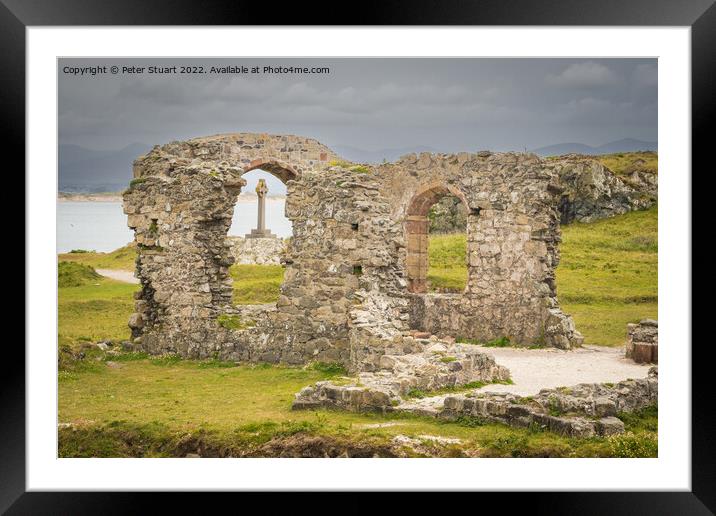 Ruins of a 16th century church on Llanddwyn Island, Anglesey, Wa Framed Mounted Print by Peter Stuart