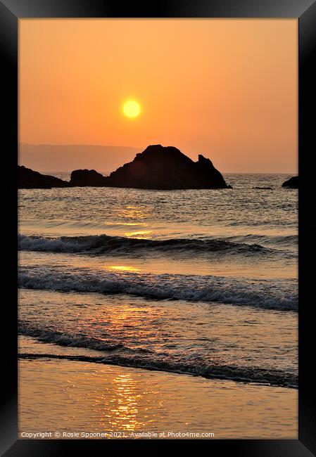 Hazy sunrise at Looe Beach Framed Print by Rosie Spooner