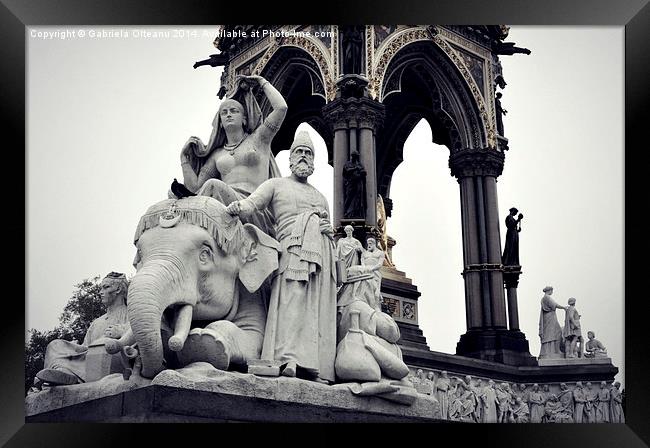  Statues At The Albert Memorial Framed Print by Gabriela Olteanu