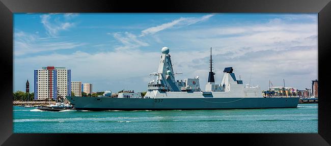 HMS Duncan leaving Portsmouth Framed Print by Malcolm McHugh